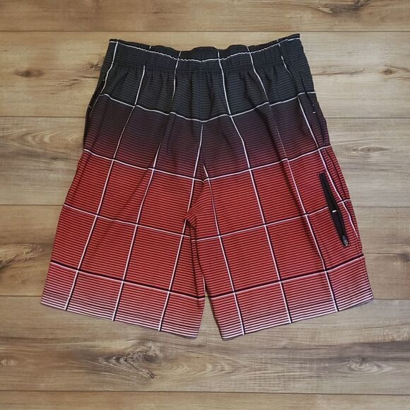 Ocean Pacific Men's Red & Black Geometric Patterned Swim Trunks Size Medium - Picture 4 of 5